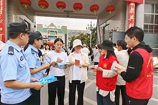 对曼联85次在对手禁区触球，小蜜蜂成英超历史第三支&仅次曼城