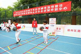 19岁泯然众人❓穆科科本赛季沦为铁替补，16岁前场均2球疯狂跳级